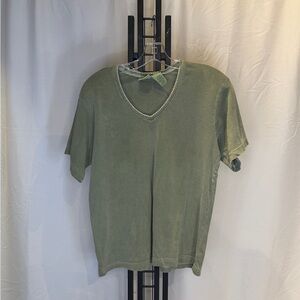Casual Olive V-Neck Short Sleeve Tee (Vintage)